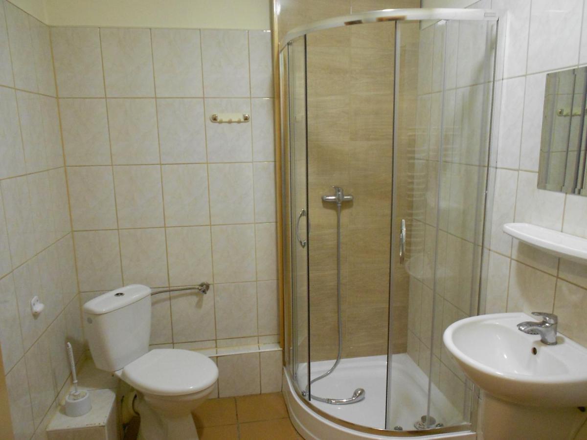 Hostel "Na Bocianowie" Bydgoszcz Ngoại thất bức ảnh