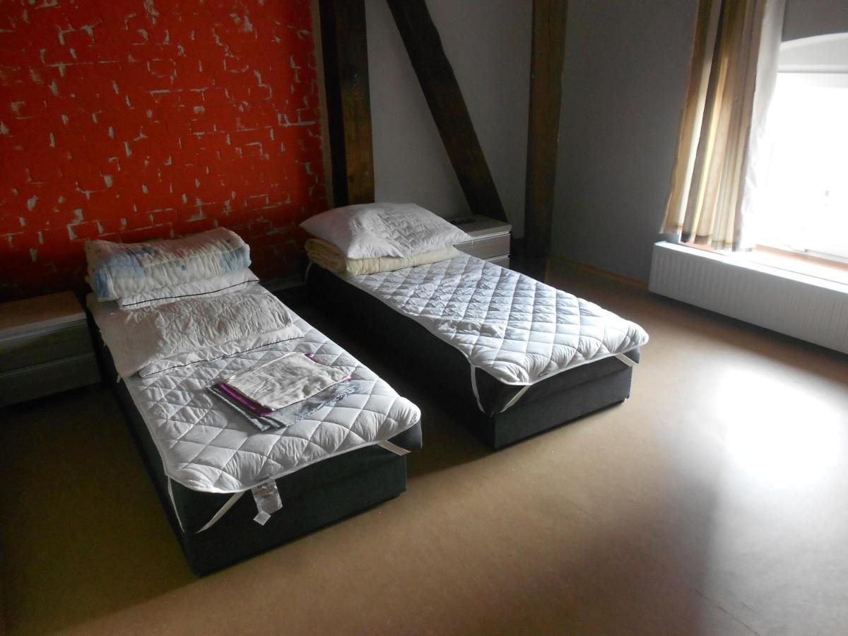 Hostel "Na Bocianowie" Bydgoszcz Ngoại thất bức ảnh