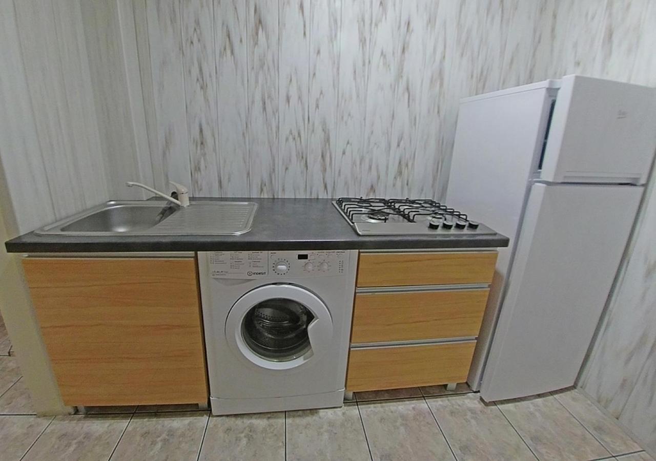Hostel "Na Bocianowie" Bydgoszcz Ngoại thất bức ảnh