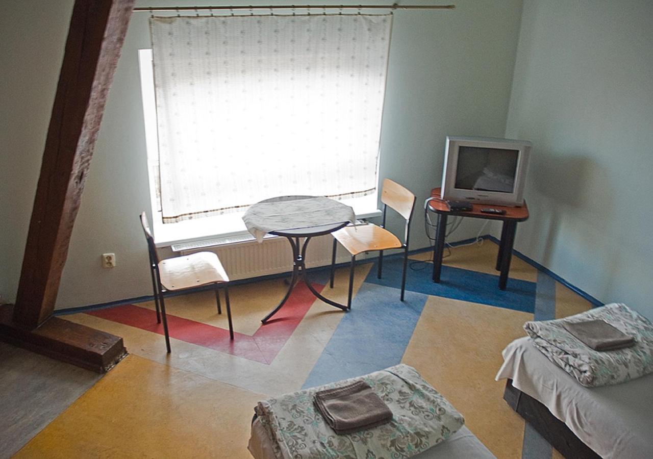 Hostel "Na Bocianowie" Bydgoszcz Ngoại thất bức ảnh