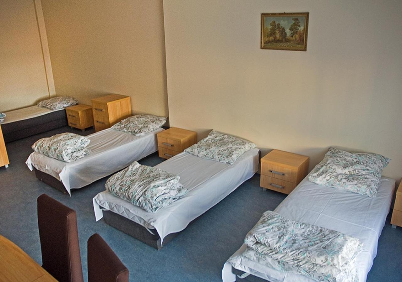 Hostel "Na Bocianowie" Bydgoszcz Ngoại thất bức ảnh